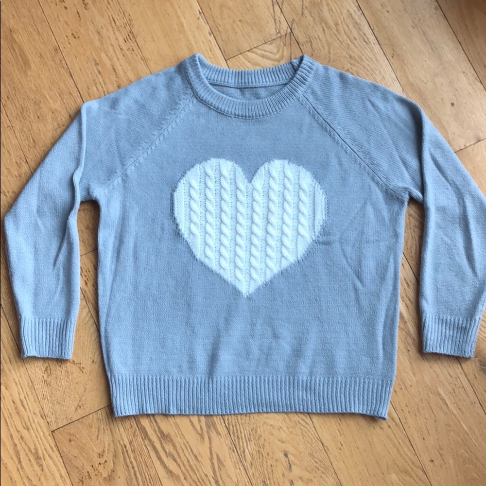 Super Cute 💖 Sweater!